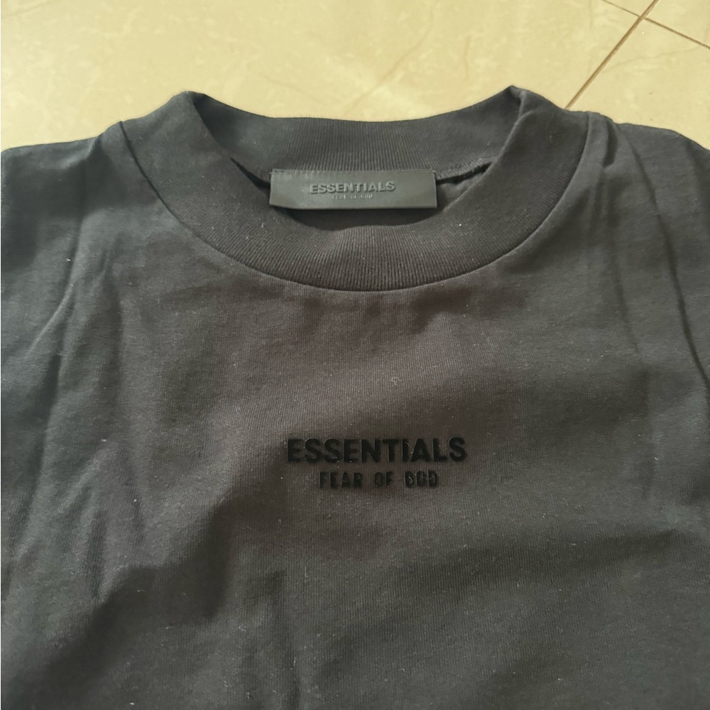 Fear of God Essentials Black T-Shirt NWT